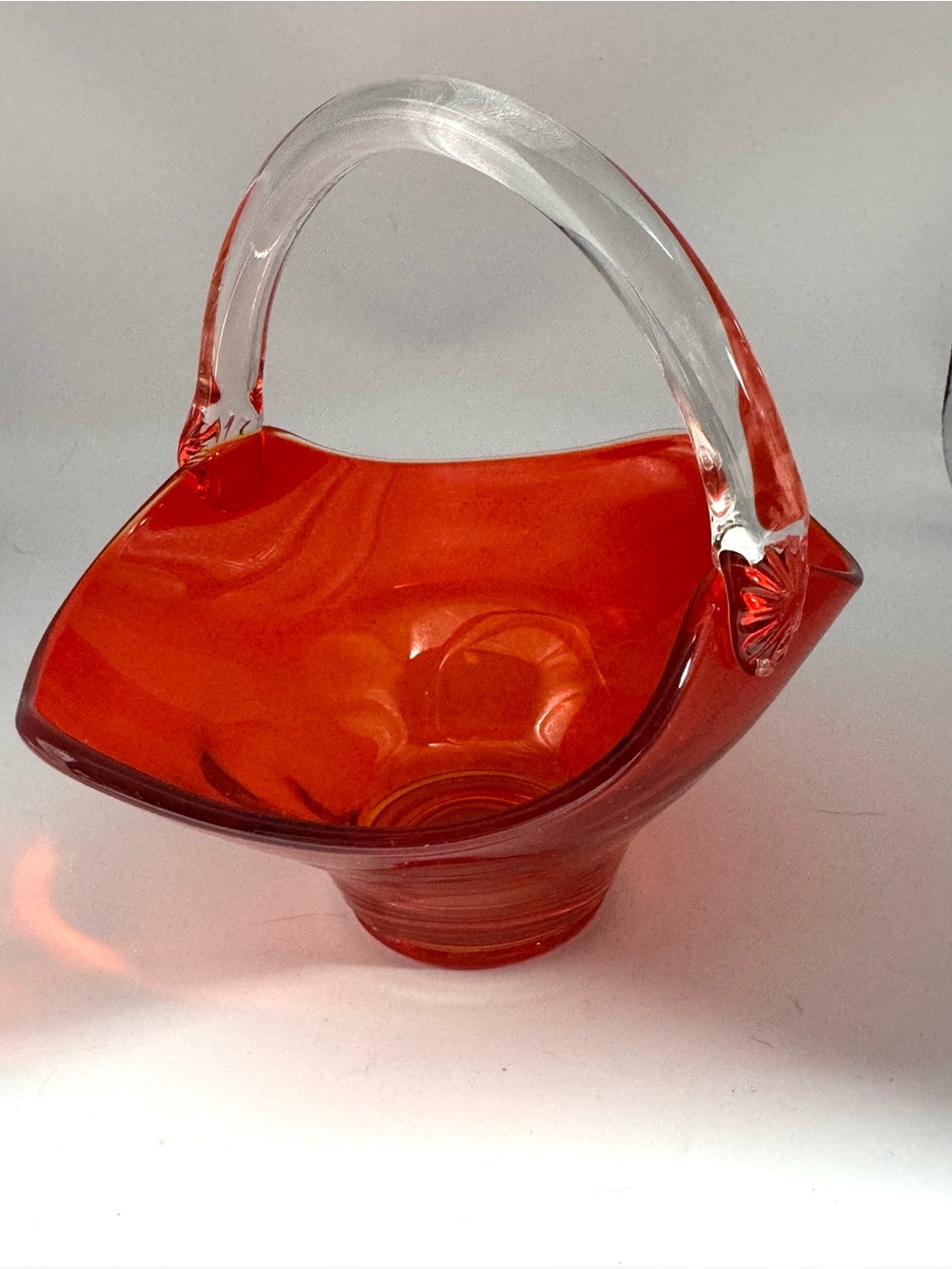 Vintage ?Viking?  Glass Basket